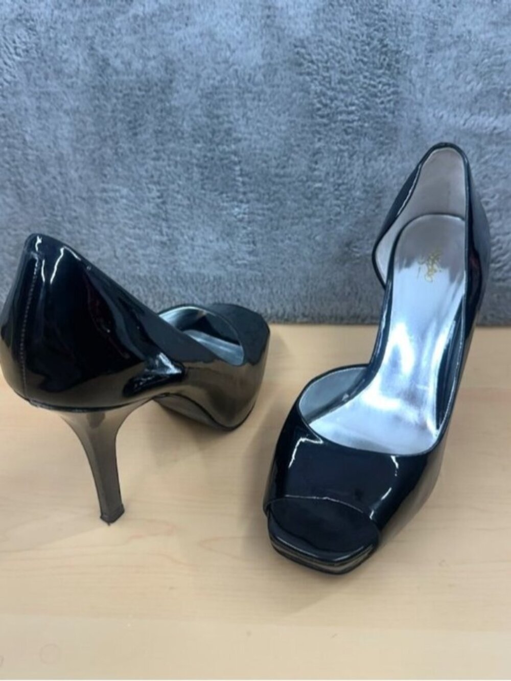 Mossimo Black Patent Leather Peep Toe Pump